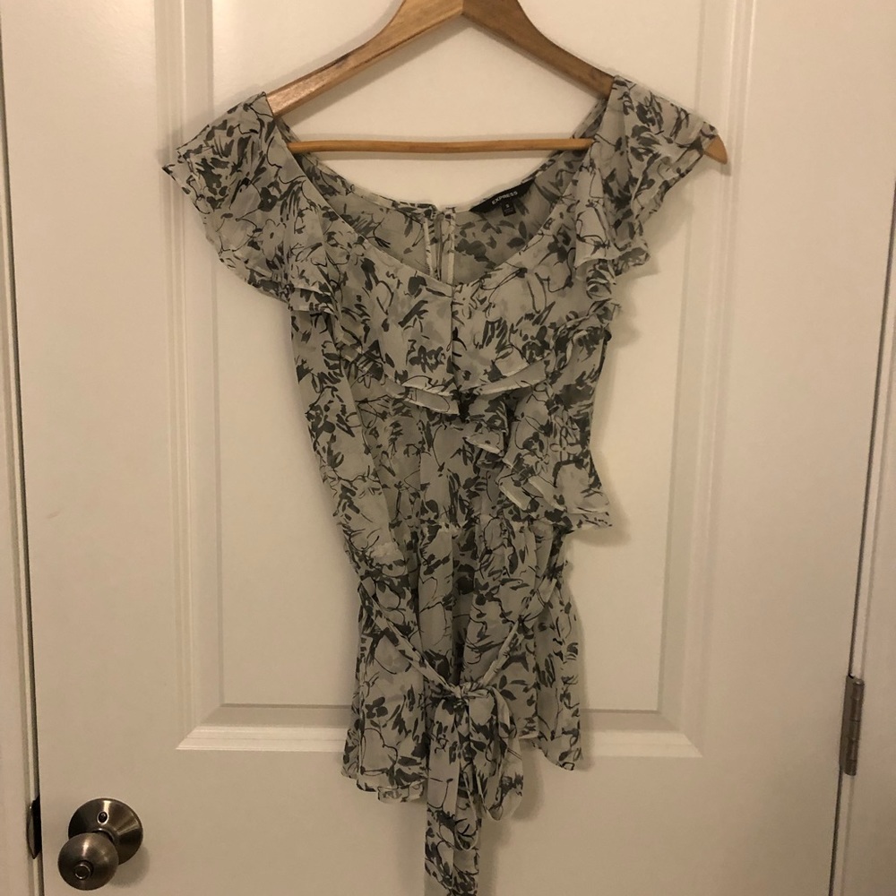 Sheer EXPRESS top